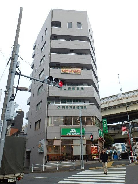 東京建設自労会館外観②