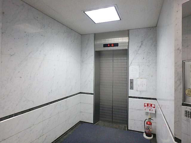 赤坂伊藤ビルホール①
