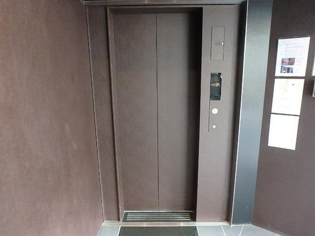 六本木７１８ホール②