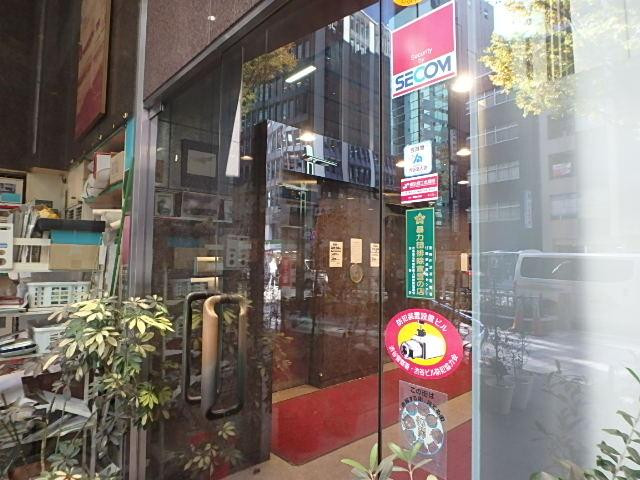 渋谷橋本ビルエントランス②