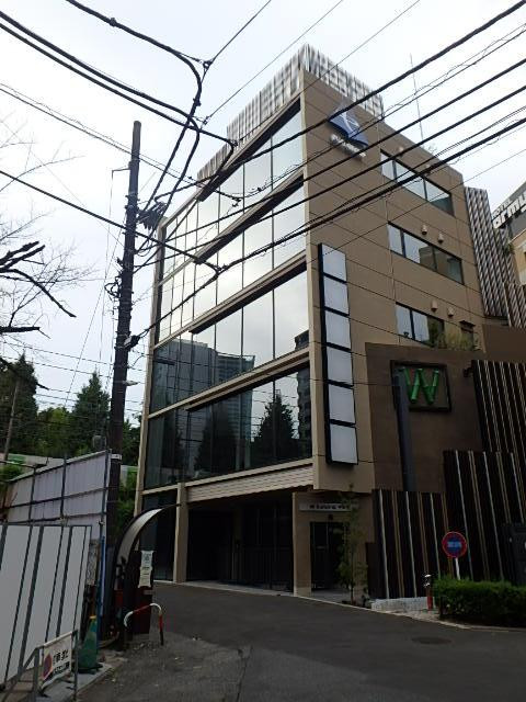 Ｗ　Ｂｕｉｌｄｉｎｇ神宮前外観①(メイン)