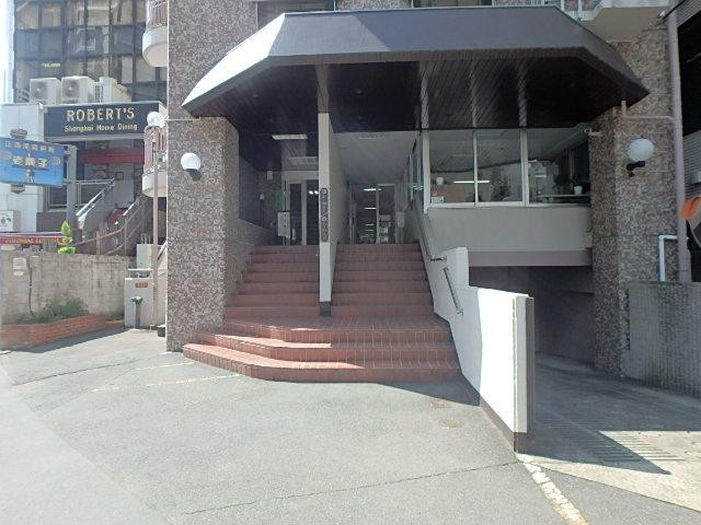 ミサワビルエントランス①