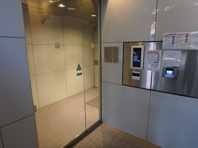 ＳＶＡＸ新宿Ｂ館ホール②