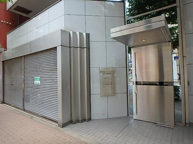 ＳＶＡＸ新宿Ｂ館エントランス①