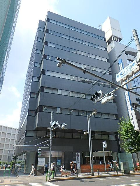 京王新宿三丁目ビル外観①(メイン)