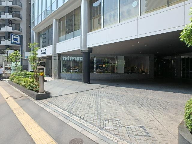 新四ｃｕｒｕｍｕビルエントランス①
