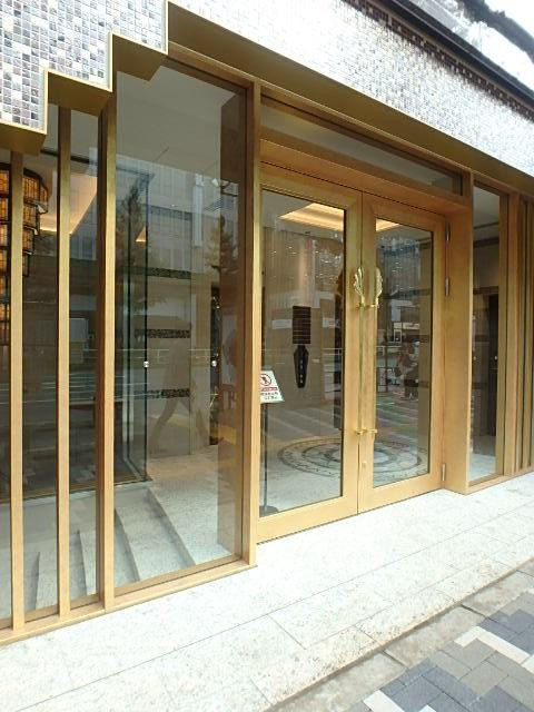 テイケイ新宿ビルエントランス③