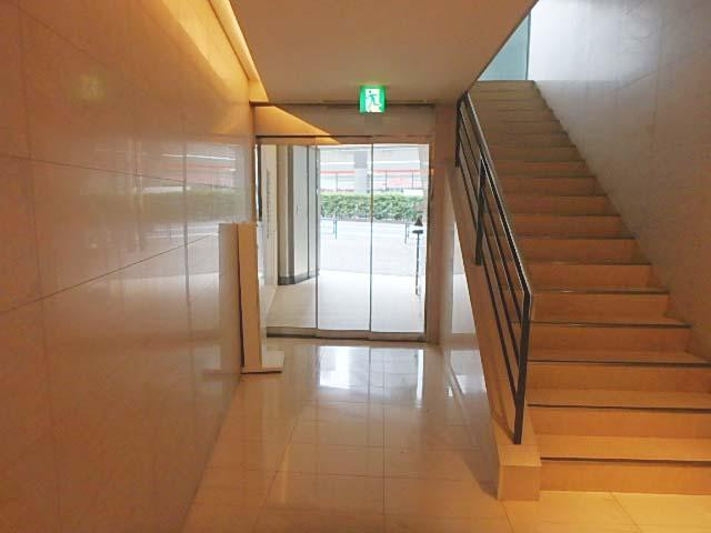 新宿三葉ビルホール③