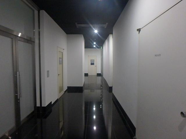 ＨＵＮＤＲＥＤ　ＣＩＲＣＵＳ　Ｅａｓｔ　Ｔｏｗｅｒホール⑤