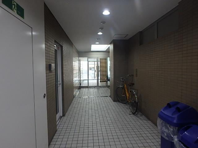 堀内三崎町ビルホール④