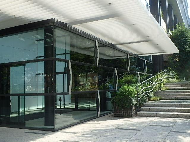 ＫＡＮＤＡ　ＳＱＵＡＲＥエントランス①