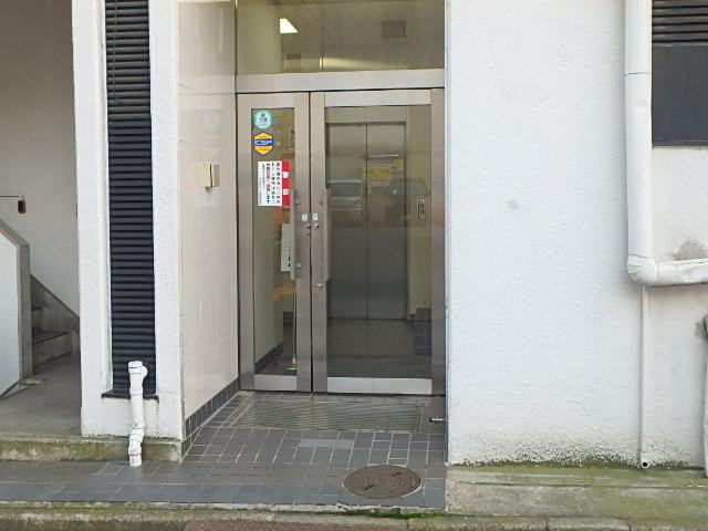 小川町北ビルエントランス②