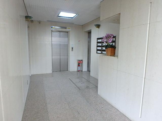 日光ビルホール①
