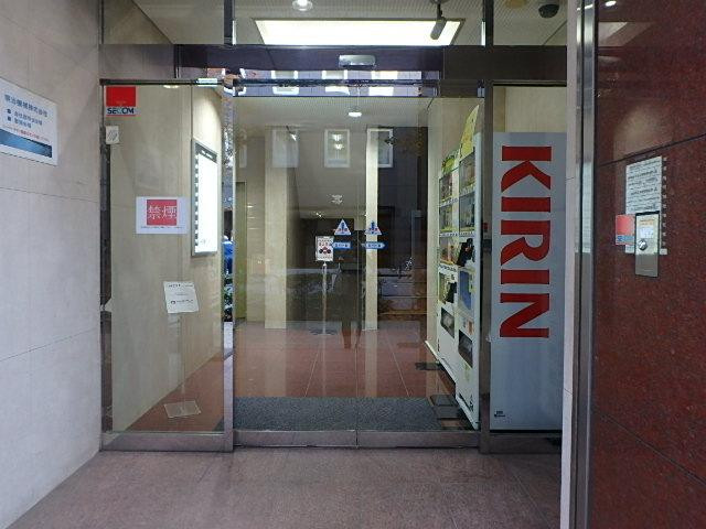 千代田ビルエントランス②