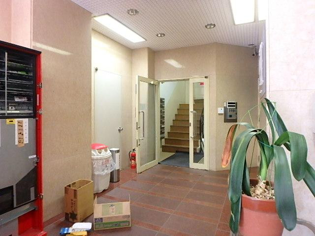 合同ビルホール①