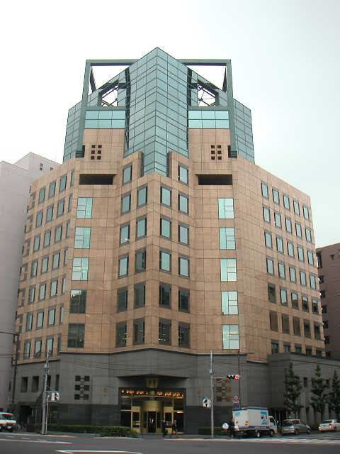 龍角散ビル外観②