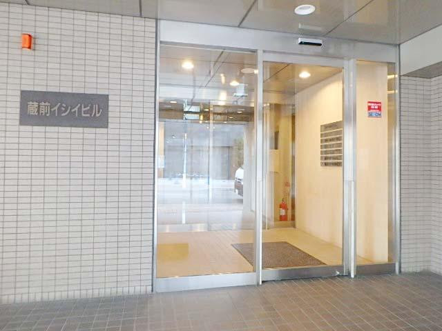 蔵前イシイビルエントランス②