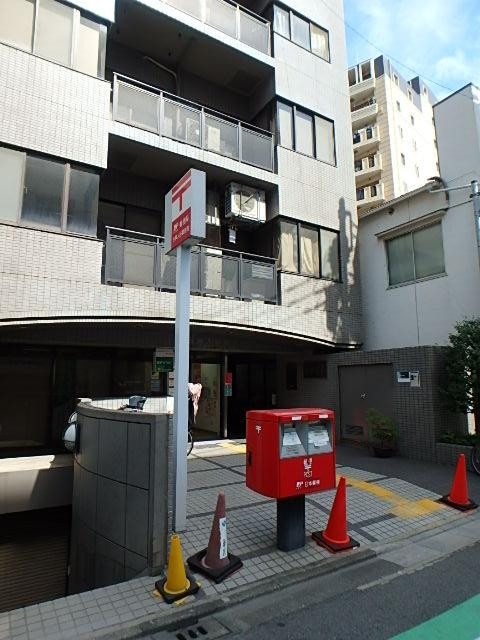 アズ入谷ビルエントランス①