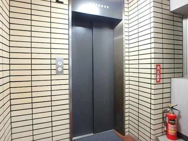 小幡ビルホール①