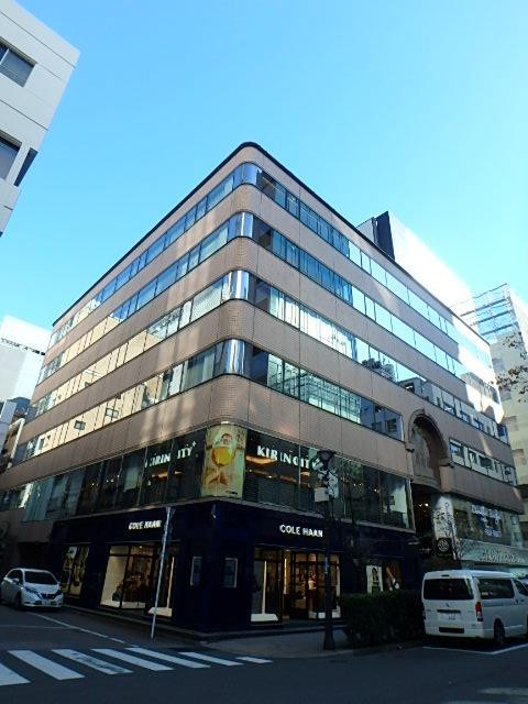 文祥堂銀座ビル外観②