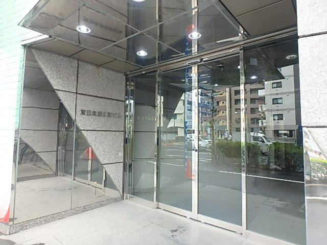 東日本橋槇町ビルエントランス②