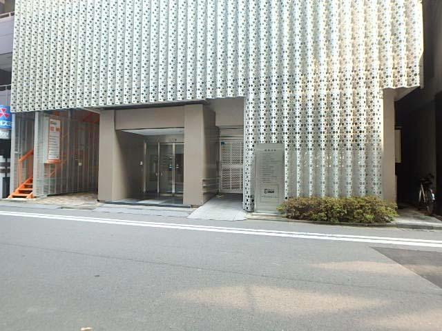 昭和ビルエントランス①