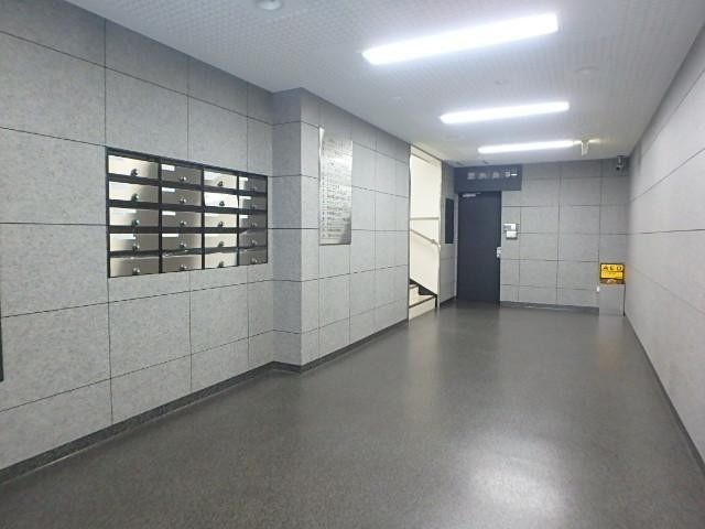 昭和ビルホール①