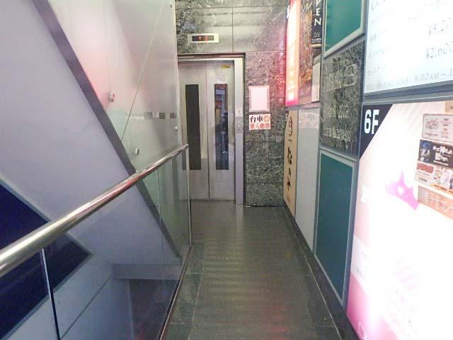 ＴＨＥ　ＫＩＮＤＡＩ　８　ＩＫＥＢＵＫＵＲＯホール①